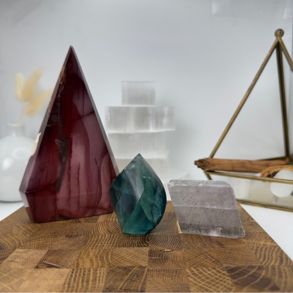 Hold for Gem #2 - Picture 2 of 7